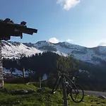 Mit Wundervollen Bergblick & E-auto Ladestation Διαμέρισμα *