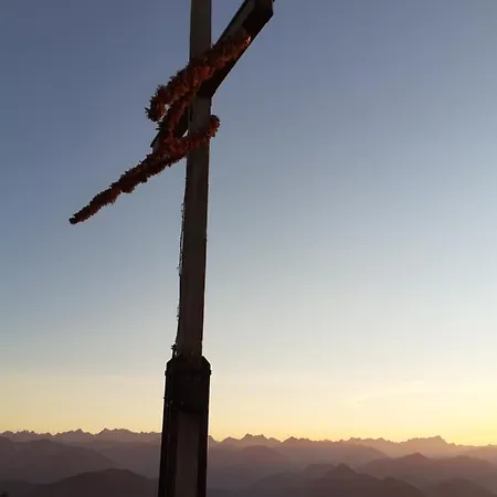 Mit Wundervollen Bergblick Apartment
