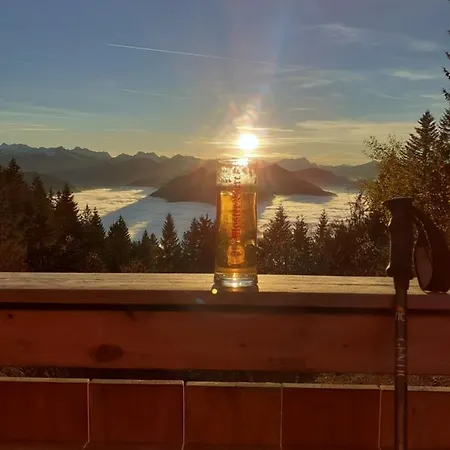 Mit Wundervollen Bergblick * לנגריס