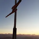 Mit Wundervollen Bergblick & E-auto Ladestation Apartmán