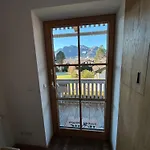 Mit Wundervollen Bergblick & E-auto Ladestation Daire