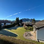 Mit Wundervollen Bergblick & E-auto Ladestation Daire